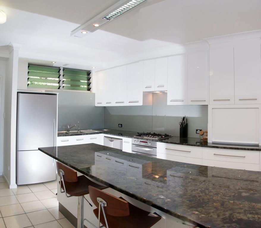 Poinciana 112 Apartment Hamilton Island Exterior photo